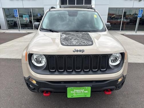 2017 Jeep Renegade Deserthawk 4x4