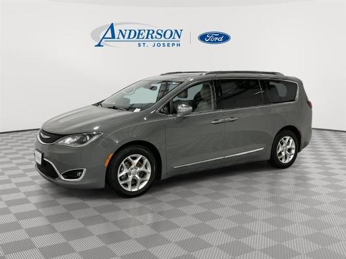 2020 Chrysler Pacifica Limited