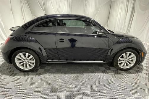 2017 Volkswagen Beetle 1.8T Classic