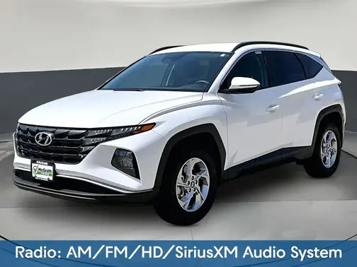 White 2023 Hyundai TUCSON SEL
