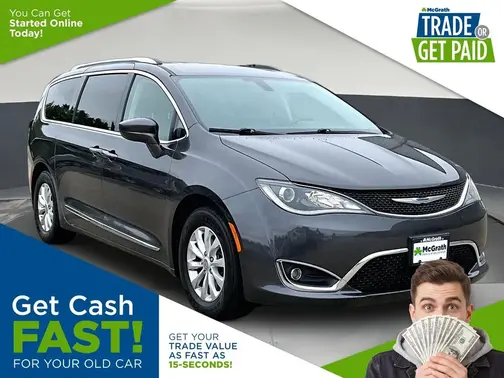 Gray 2018 Chrysler Pacifica Touring L Plus