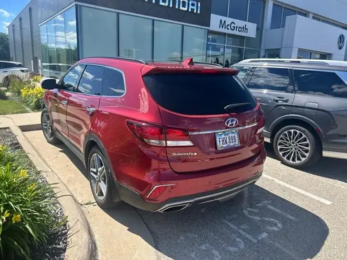 Red 2018 Hyundai SANTA FE SE Ultimate