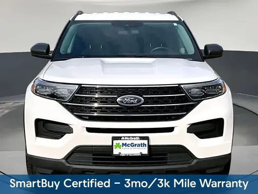 White 2023 Ford Explorer XLT