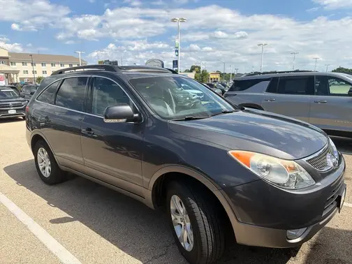 Black 2010 Hyundai Veracruz GLS