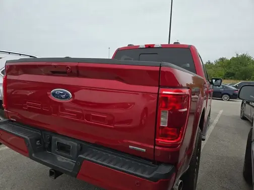 Red 2022 Ford F-150 XLT
