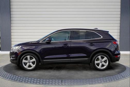 2015 Lincoln MKC Base