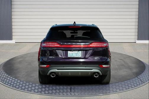 2015 Lincoln MKC Base