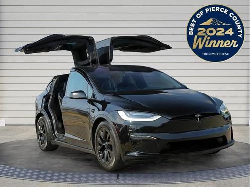 2022 Tesla Model X Plaid Tri Motor All-Wheel Drive