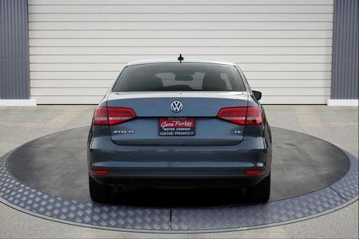 2015 Volkswagen Jetta 1.8T SE