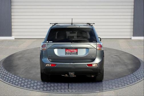 2014 Mitsubishi Outlander SE