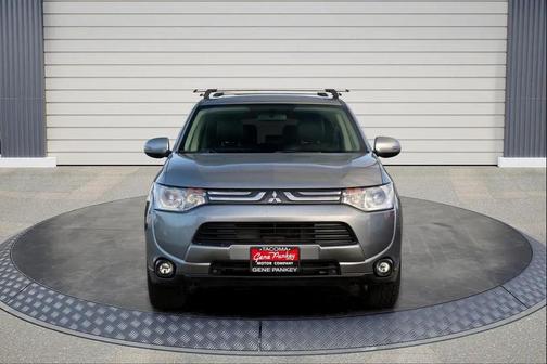 2014 Mitsubishi Outlander SE