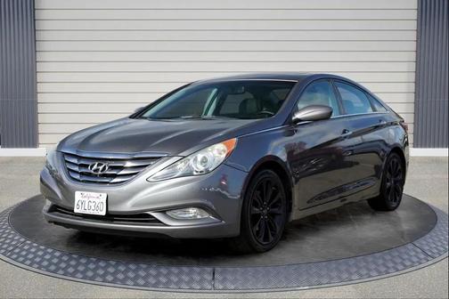 Silver 2011 Hyundai SONATA SE