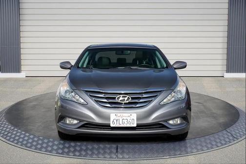 Silver 2011 Hyundai SONATA SE