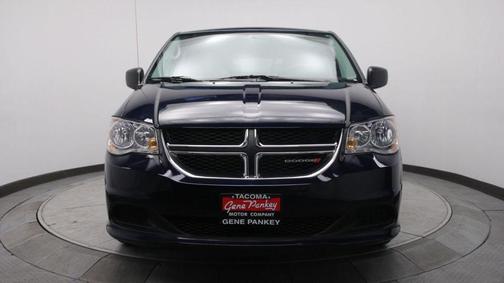 Photo 2 of 30 of 2016 Dodge Grand Caravan AVP/SE
