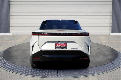 2024 Lexus RZ 300e Premium