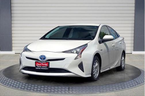 2016 Toyota Prius Two