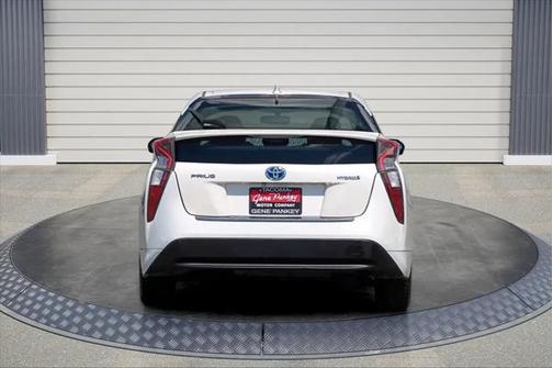 2016 Toyota Prius Two