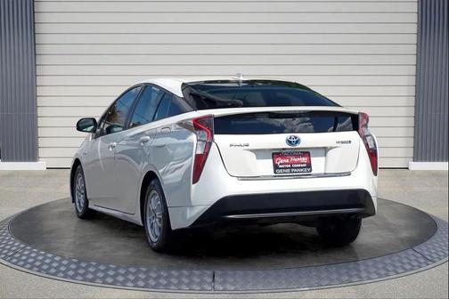 2016 Toyota Prius Two
