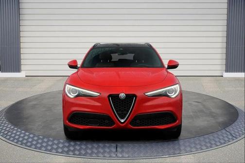 2018 Alfa Romeo Stelvio Ti Sport
