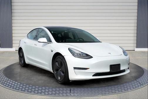 2019 Tesla Model 3 Standard Range Plus