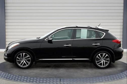 2016 INFINITI QX50 Base