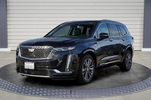 Stellar Black Metallic 2020 Cadillac XT6 Premium Luxury FWD