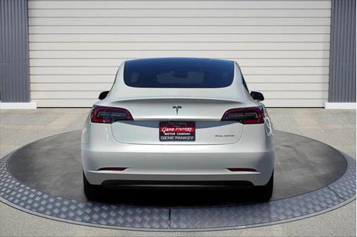 2020 Tesla Model 3 Long Range