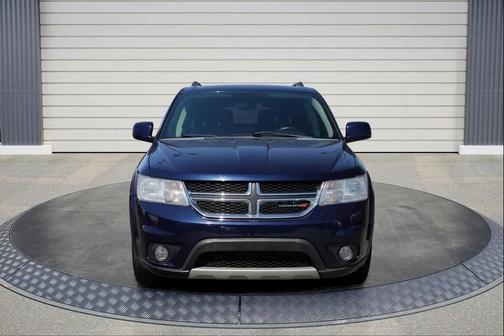 Vice White 2017 Dodge Journey SXT
