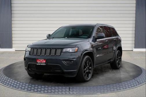 2017 Jeep Grand Cherokee Altitude