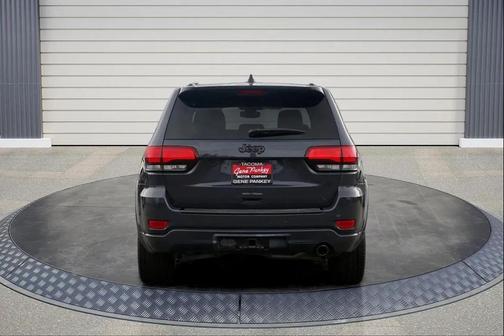 2017 Jeep Grand Cherokee Altitude