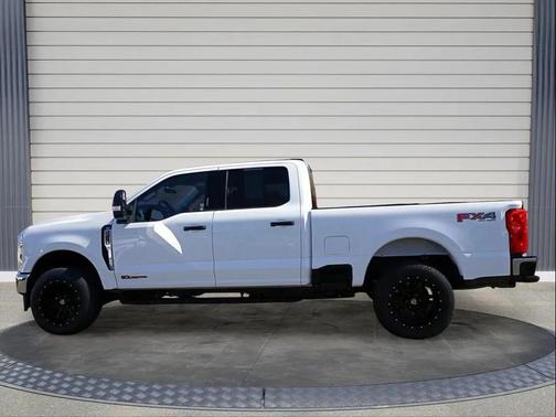 2024 Ford F-250 XLT