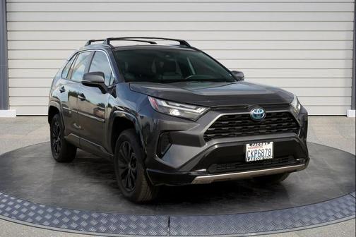 2023 Toyota RAV4 Hybrid SE