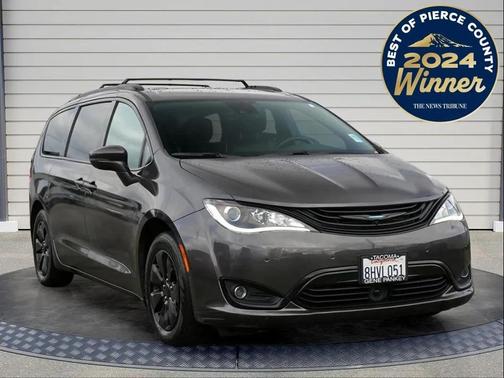 2019 Chrysler Pacifica Hybrid Limited