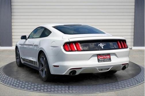 2015 Ford Mustang V6