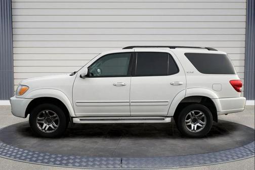 2006 Toyota Sequoia SR5