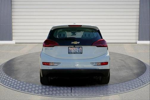 Summit White 2019 Chevrolet Bolt EV LT