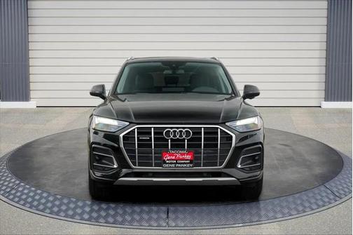2023 Audi Q5 40 Premium