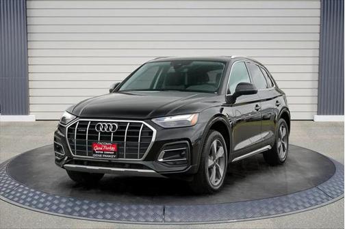2023 Audi Q5 40 Premium