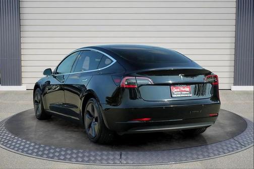 2018 Tesla Model 3 Mid Range
