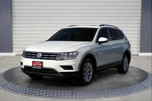 2018 Volkswagen Tiguan 2.0T SE