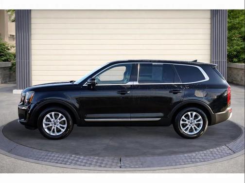 2020 Kia Telluride LX