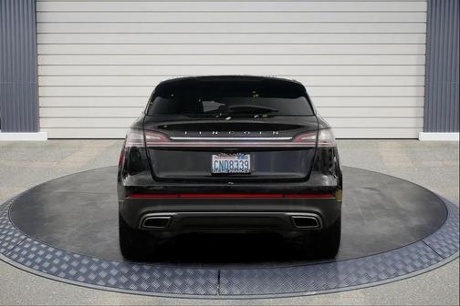 2021 Lincoln Nautilus Reserve