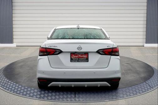 2021 Nissan Versa 1.6 SV