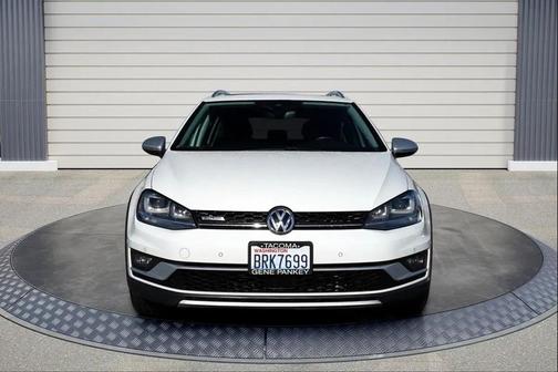 2017 Volkswagen Golf Alltrack TSI SEL