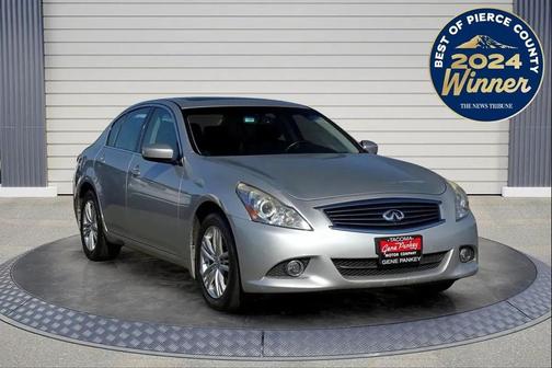 2011 INFINITI G37x Base