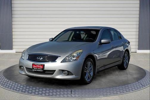 2011 INFINITI G37x Base