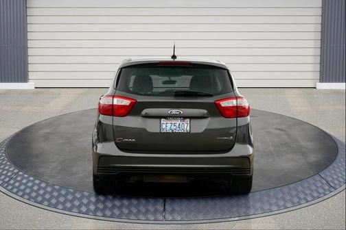 Gray 2016 Ford C-Max Hybrid SE