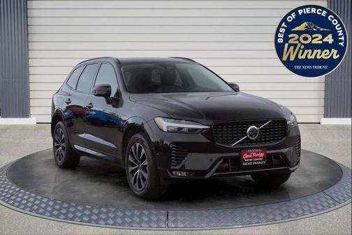 2025 Volvo XC60 B5 Plus