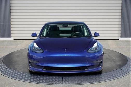 2023 Tesla Model 3 Standard Range