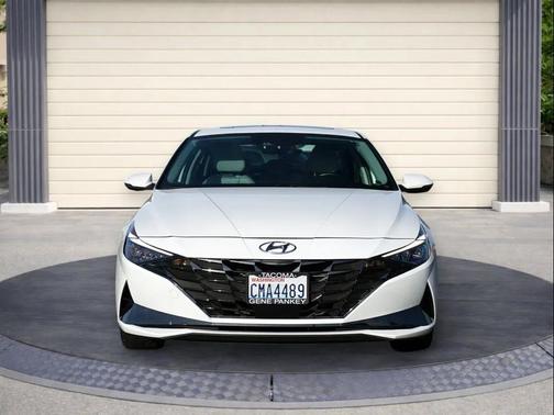 2023 Hyundai ELANTRA HEV Limited